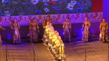 Kazaklar dans