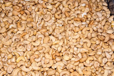 Kaju soyulmuş fındık