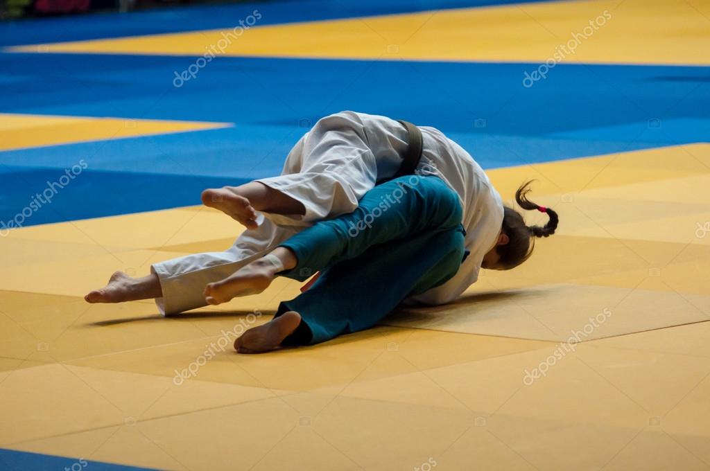 Les Filles Rivalisent De Judo Image Libre De Droit Par Galkin57 C Les Filles Rivalisent De Judo Image Libre De Droit Par Galkin57 C