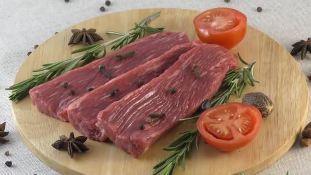 新鲜的大理石牛肉 — 图库视频影像