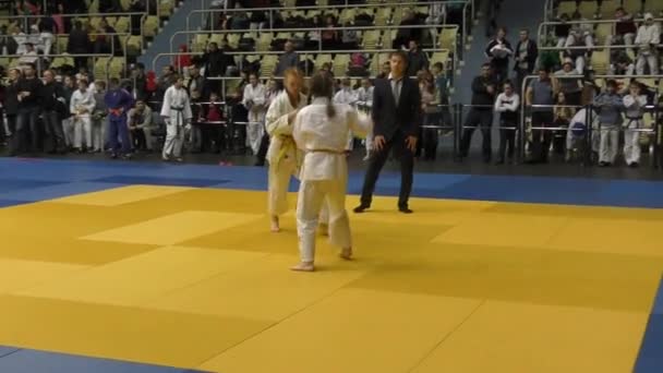 Kız Judo rekabet. — Stok video