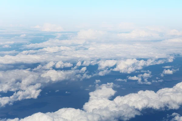 Lucht boven de wolken — Stockfoto