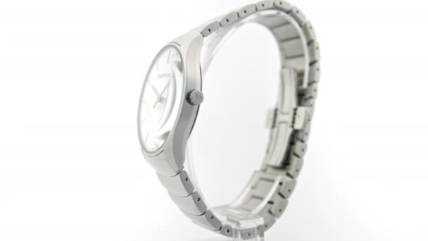 New York, US, 01.11.2020: Calvin Klein womens fashion watch rotating on stand — Stock Video