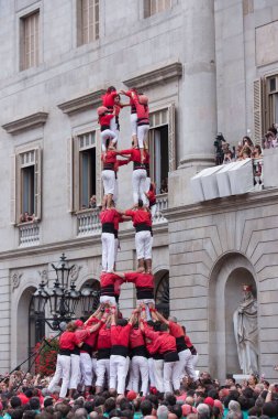 Barselona, İspanya, 22 Eylül 2019 - Castells 'in Fiesta la Merce performansı