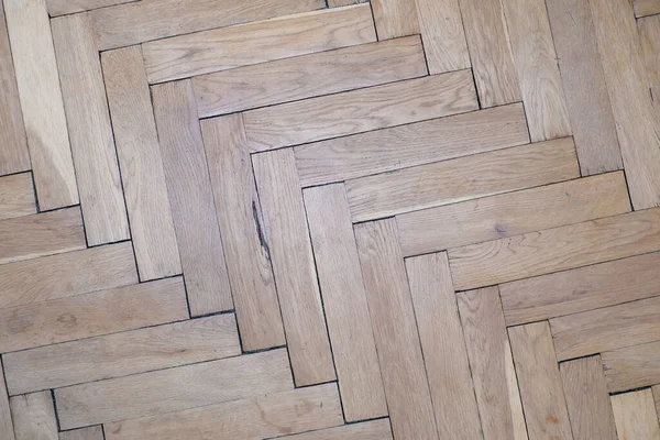 Antiguo fondo de parquet de roble con arañazos y manchas necesario renovar de nuevo —  Fotos de Stock