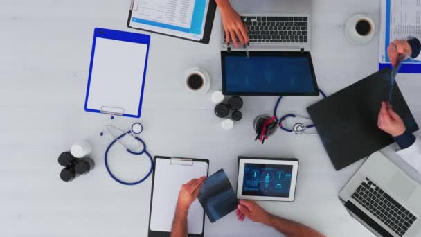 Top view of doctors working together — Stock Video