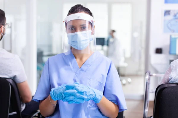 Personale medico in sala d'attesa — Foto Stock