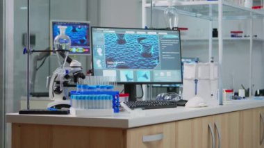 Boş bir laboratuvar. İçinde kimse yok.