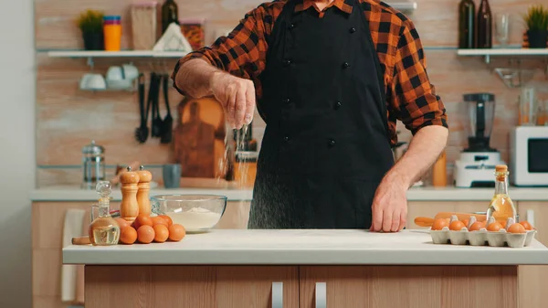 Experienced baker using flour — Stock Photo, Image