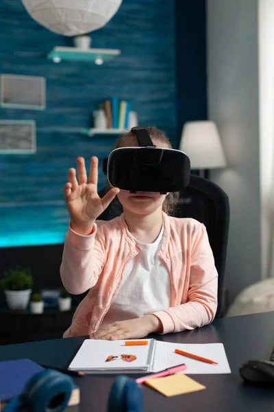Smart kid using vr glasses for educational process — Stock Photo, Image