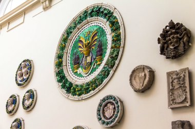 Victoria ve Albert Müzesi salonları iç biri. V ve A Müzesi dünyanın en büyük Müzesi Dekoratif Sanatlar ve tasarım olduğunu.