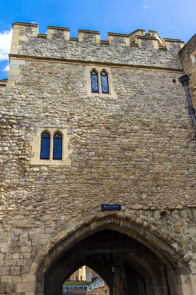 Torre Sangrenta Histórica na Torre de Londres castelo histórico na margem norte do rio Tamisa, no centro de Londres — Fotografia de Stock