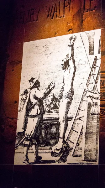 Kopii malarstwa dawnych tortur na hodowanych w podziemiach wieży Wakefield w Tower of London, Uk — Zdjęcie stockowe