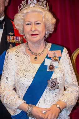 Kraliçe Elizabeth Ii Figurine Madame Tussauds Balmumu Müzesi'nde ... Londra. Ingiltere