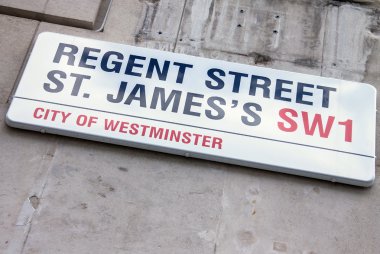 Regent Street St James işareti taş duvar