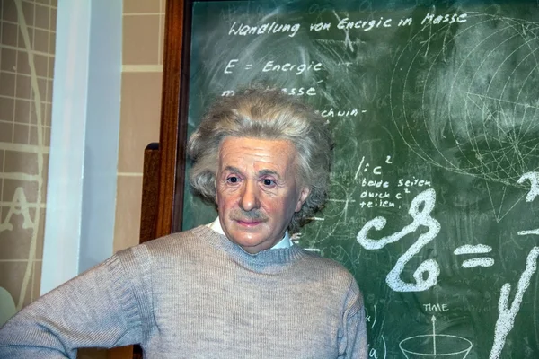 Альберт Эйнштейн, ученый, в музее мадам Тюссо в Лондоне . — стоковое фото