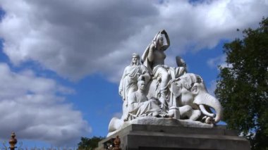 Heykel kompozisyon Asya, Londra.