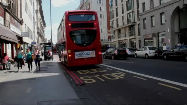 Baker Street med Sherlock Holmes Museum. London. England, Storbritannien — Stockvideo