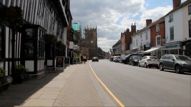 Turistas não identificados no centro de Stratford upon Avon, Inglaterra — Vídeo de Stock