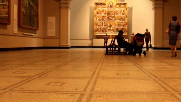 ヴィクトリア アンド アルバート美術館。ロンドン — ストック動画