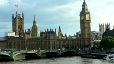 Cityscape og Londra yaz bulutlu akşam
