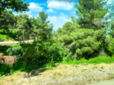 Gilboa Dağı 'nın (İsrail) panoramik manzarası. Bulanık görünüm