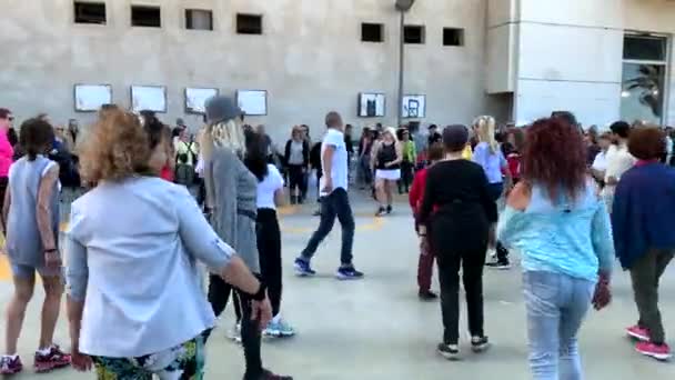 Tel Aviv Srail Mart 2019 Srailliler Hilton Plajında Dans Ediyor — Stok video