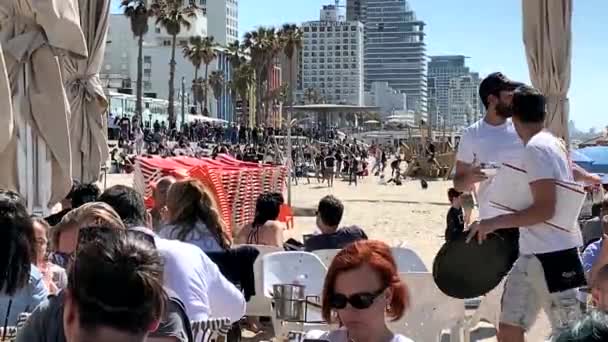 Tel Aviv Izrael Března 2019 Středomořská Pláž Gordon Jarním Slunném — Stock video