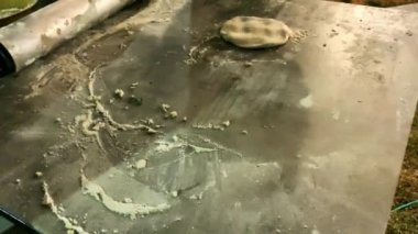 Pizza yapma süreci. Mangırı açıyorum. 4K