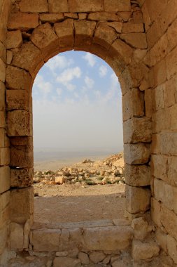 Negev Çölü manzara görünümünden Antik şehir Avdat