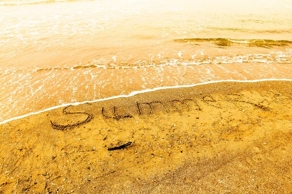 Inscription beach sand Summer. Concept photo of summer travel and vacation. — Stock Photo, Image