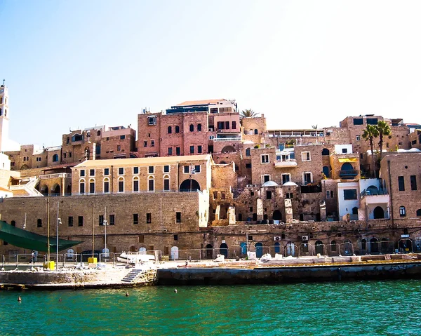 Vista panoramica di vecchi edifici storici Jaffa e antico ormeggio del porto., Israele — Foto Stock