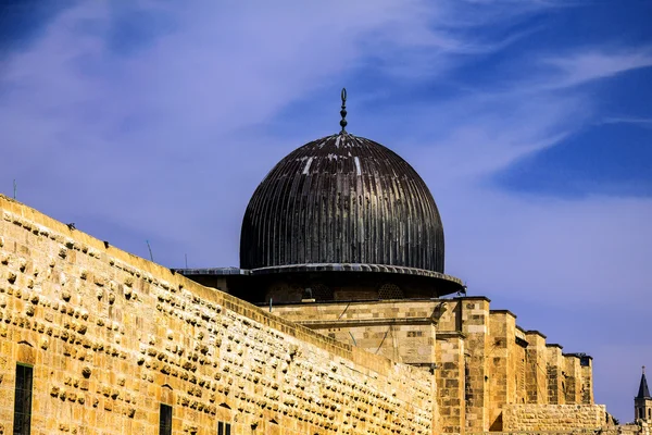 Mezquita Al Aqsa, tercer lugar sagrado en el Islam en el Monte del Templo en la Ciudad Vieja. Jerusalén —  Fotos de Stock