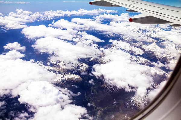 Flug über die Alpen — Stockfoto