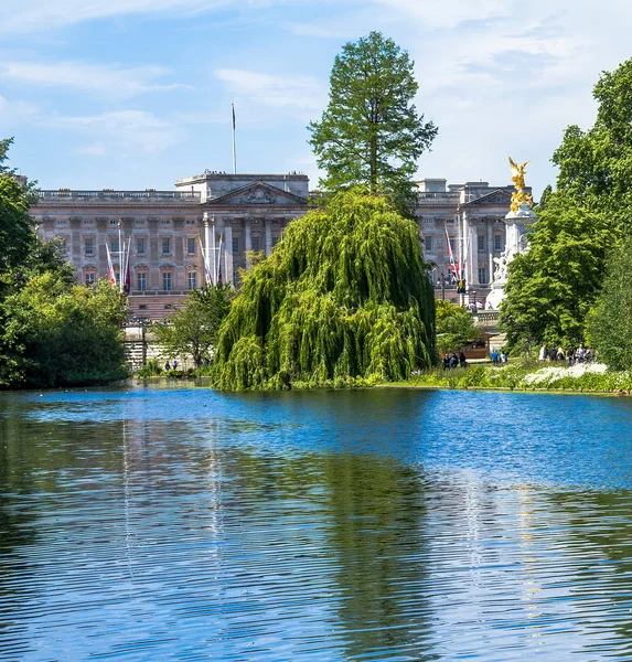 St. James 's Park Lake en Londres . — Foto de Stock