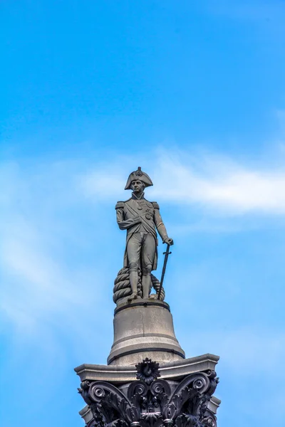 Coluna de Nelson em Trafalgar Square, Londres — Fotografia de Stock