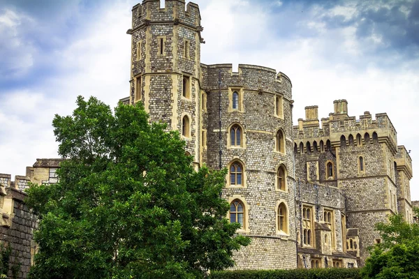 Donjon - la gran torre o el interior de un castillo medieval de Windsor — Foto de Stock