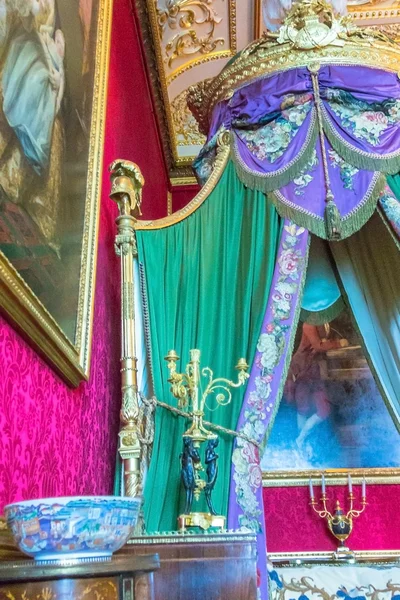 Interior del palacio real en el castillo medieval de Windsor. Reino Unido — Foto de Stock