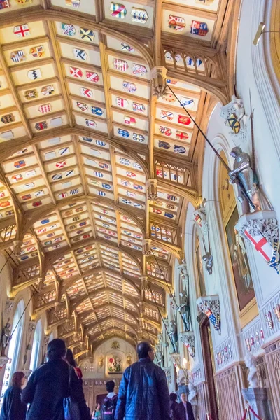 Wnętrze Pałacu Królewskiego w średniowiecznym zamku Windsor. Wielka Brytania — Zdjęcie stockowe