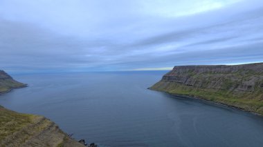 İzlanda manzara - yaz