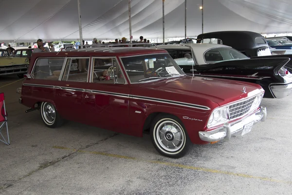 1964 スチュードベーカー Wagonairre 車側面図 — ストック写真