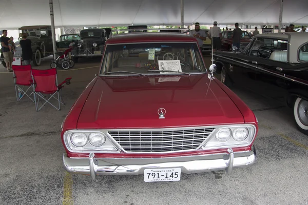 1964 Studebaker Wagonairre Car Front View — Stock Photo, Image