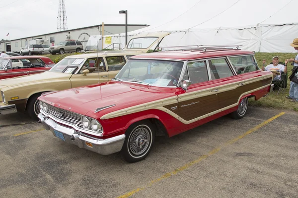 Red Ford Galaxie Country Squire Car 1963 — стоковое фото