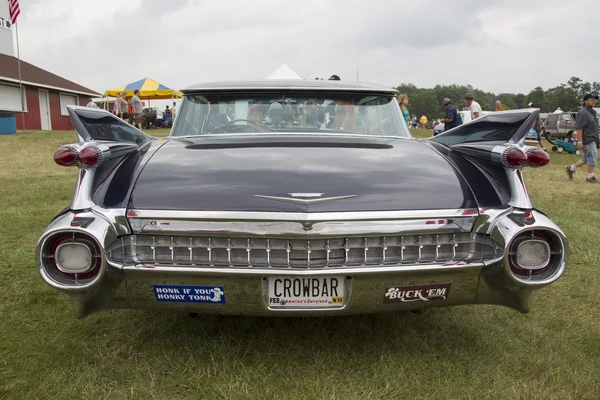 1959 Cadillac platt topp bil bakifrån — Stockfoto