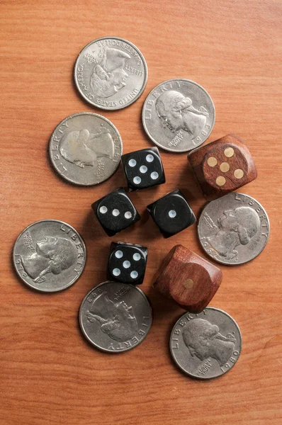 Quarter Coins Dice Wooden Table — Stock Photo, Image