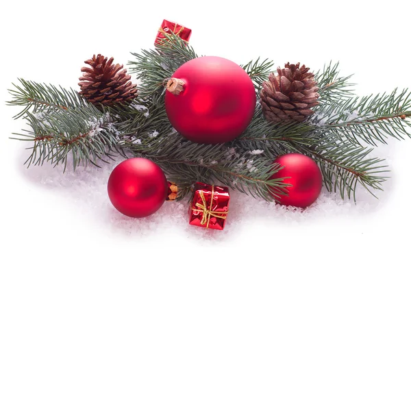 Vánoční strom s cetky — Stock fotografie