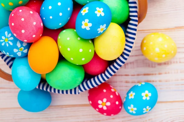 Easter eggs on wooden background — Stock Photo, Image