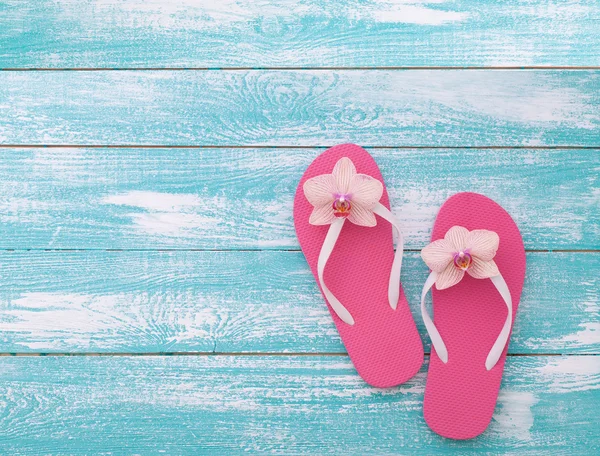 Summer Holidays. Beachwear on wooden background. — Stock Photo, Image
