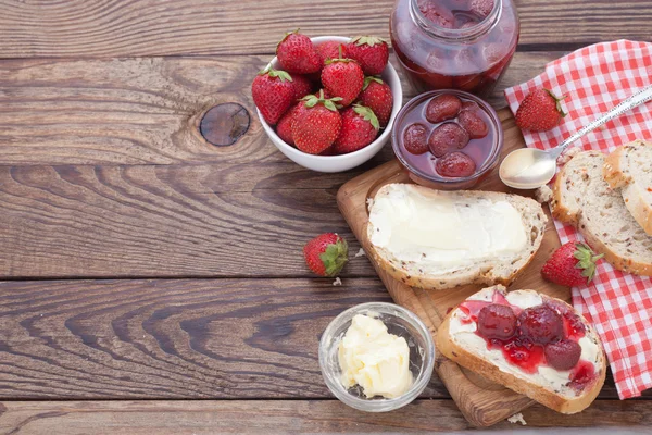 Overhead view on healthy breakfast — Stock Photo, Image