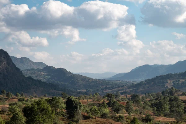 Hermoso Paisaje Del Valle Entre Colinas Montañas Entre Kalaw Inle —  Fotos de Stock